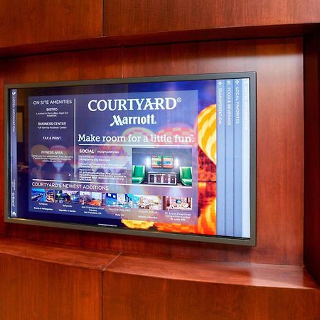 Courtyard Hamilton Otel Dış mekan fotoğraf